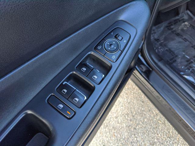 used 2021 Hyundai Santa Fe car, priced at $17,485