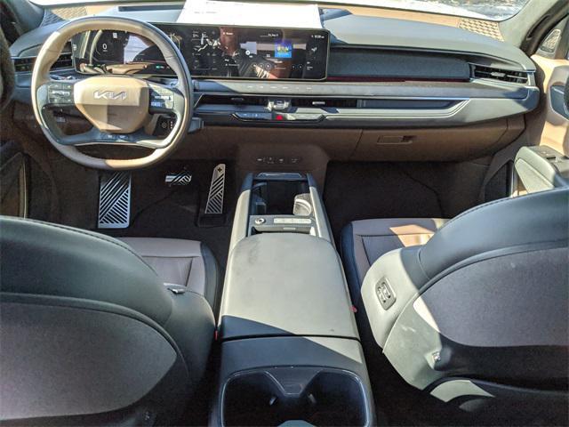 new 2026 Kia EV9 car, priced at $77,125