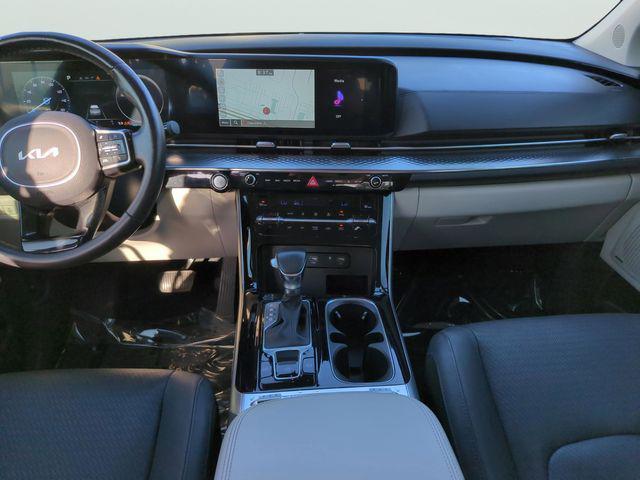used 2023 Kia Carnival car, priced at $35,154