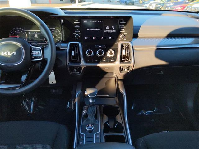 used 2022 Kia Sorento car, priced at $18,485