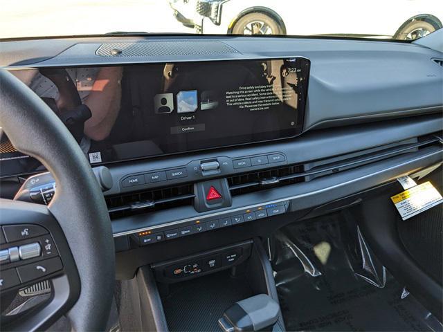 new 2025 Kia K4 car, priced at $23,382