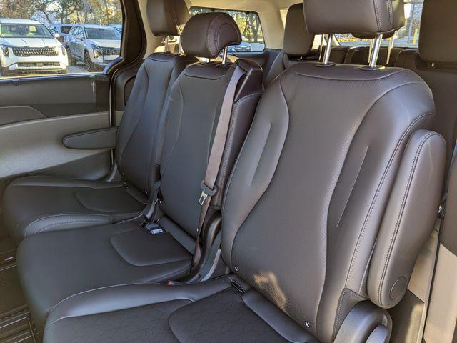new 2026 Kia Carnival car, priced at $38,657