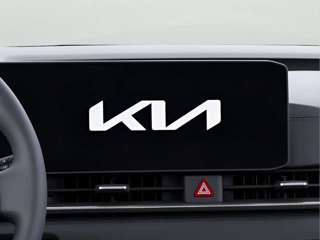 new 2026 Kia Carnival car, priced at $40,723