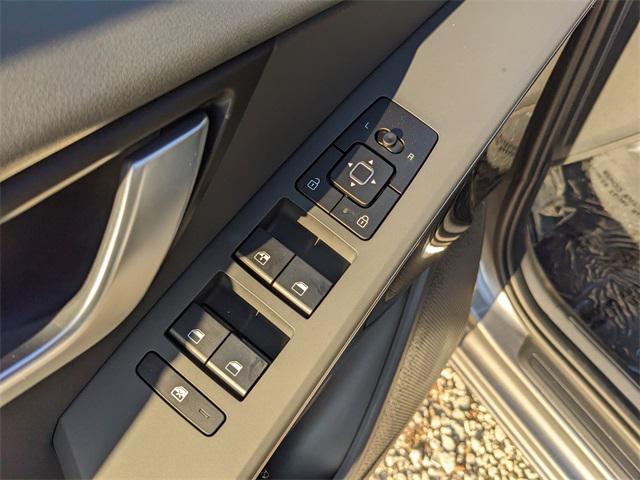 new 2025 Kia Niro EV car, priced at $29,301