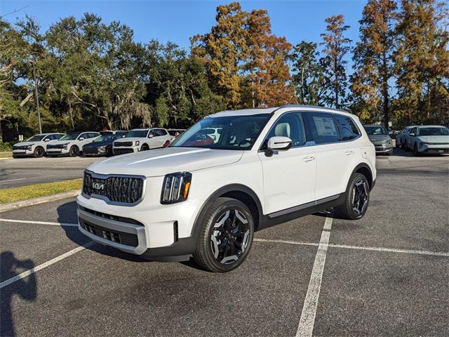 new 2025 Kia Telluride car, priced at $41,174