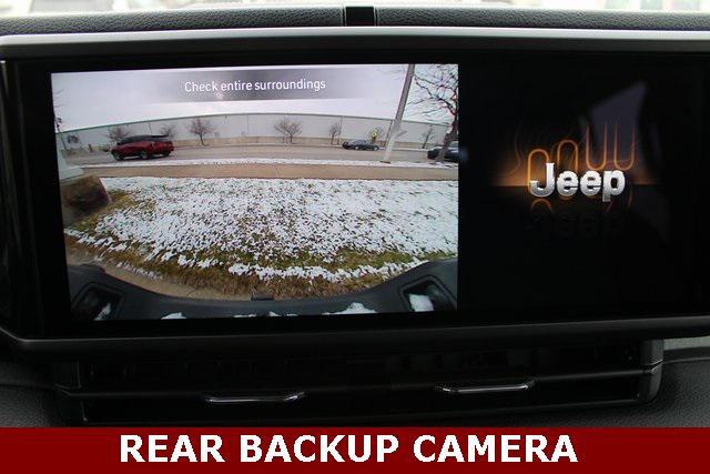 used 2025 Jeep Gladiator car, priced at $36,000