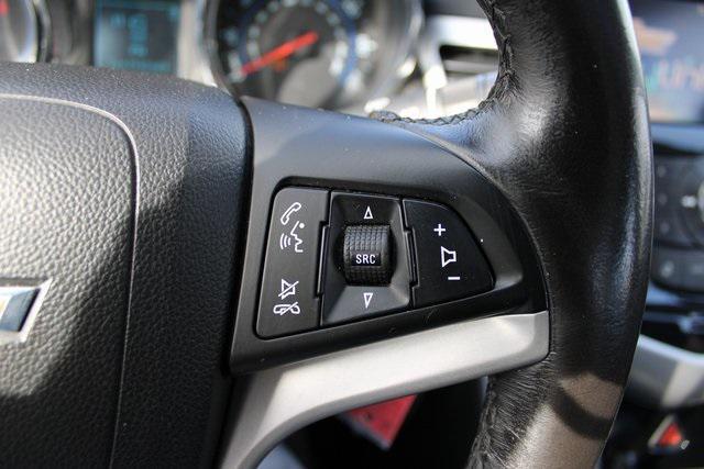 used 2014 Chevrolet Cruze car, priced at $6,500