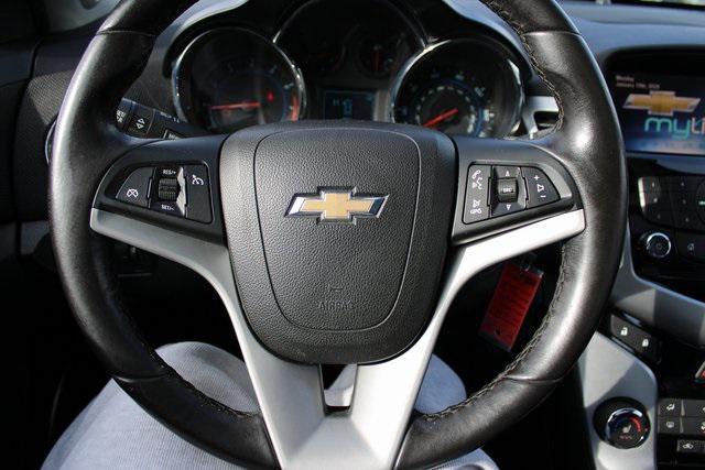 used 2014 Chevrolet Cruze car, priced at $6,500