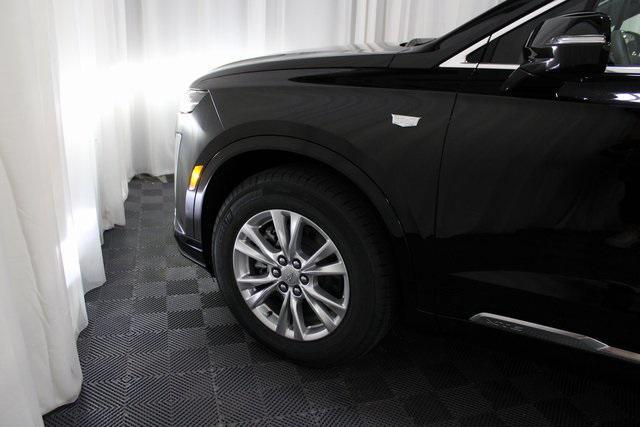 new 2025 Cadillac XT6 car, priced at $51,614