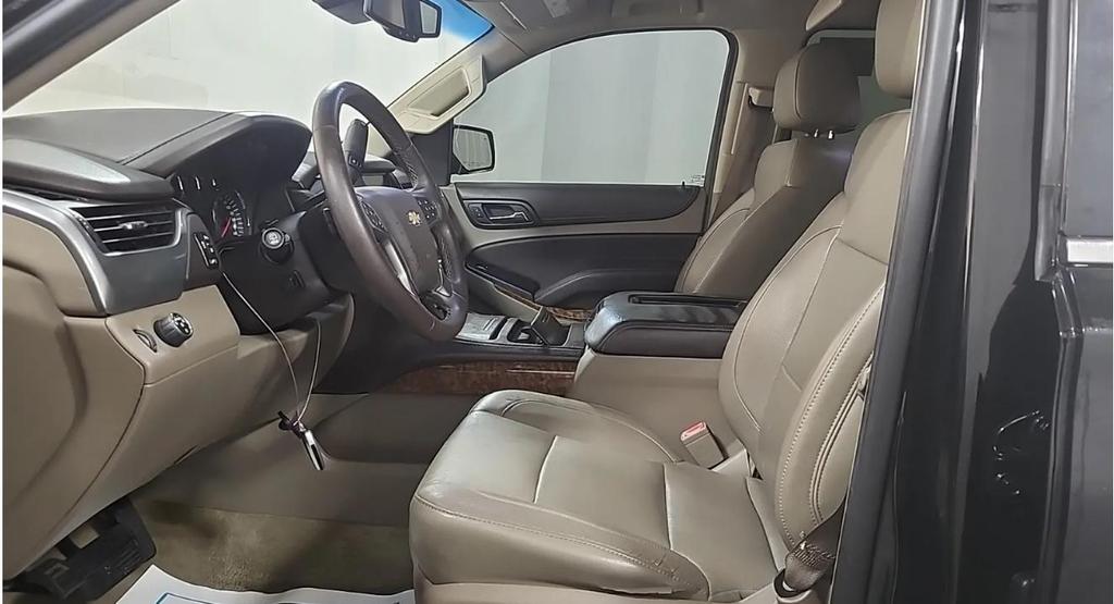 used 2015 Chevrolet Suburban car, priced at $11,999