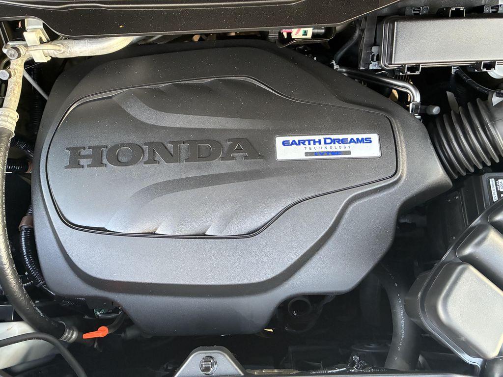 used 2020 Honda Pilot car, priced at $16,938
