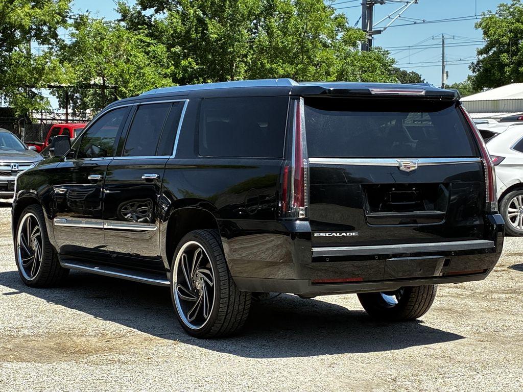 used 2016 Cadillac Escalade ESV car