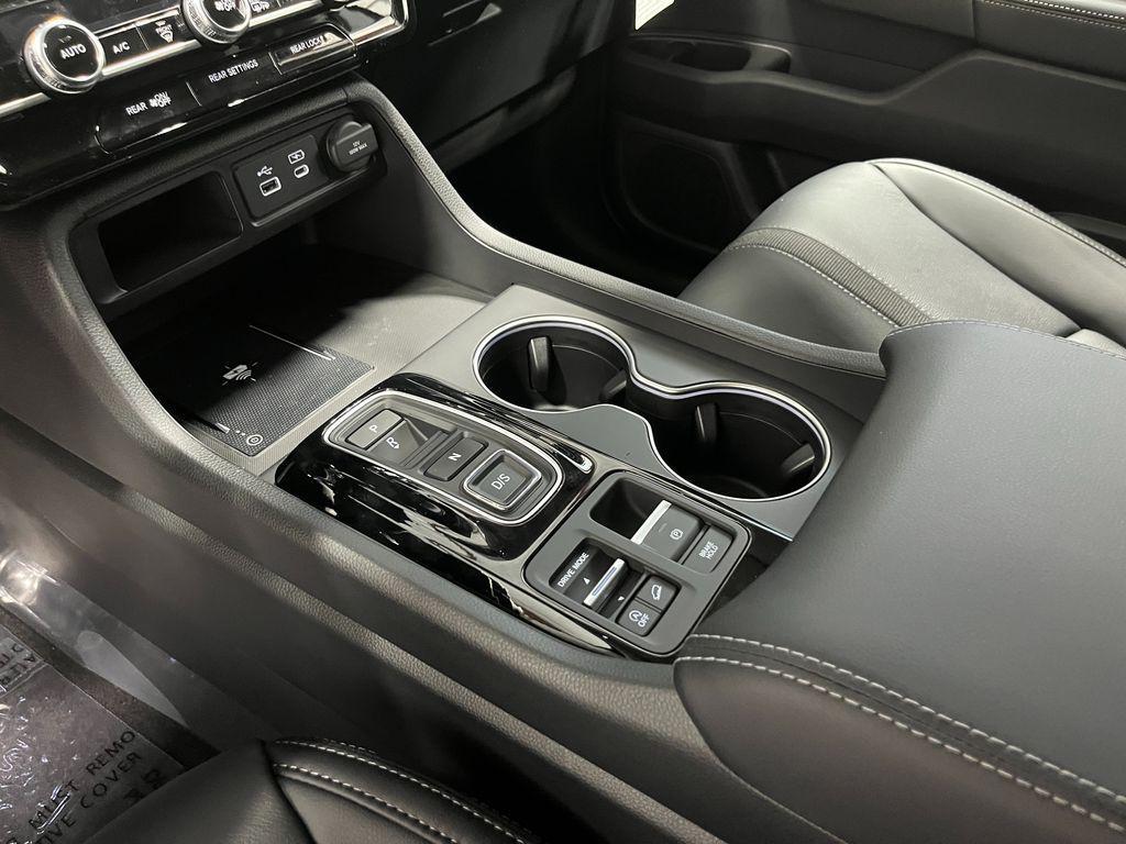 new 2025 Honda Pilot car, priced at $53,450