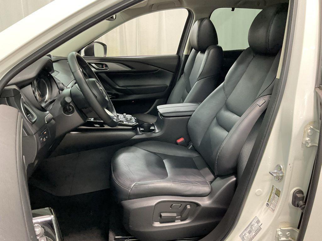 used 2022 Mazda CX-9 car, priced at $26,926