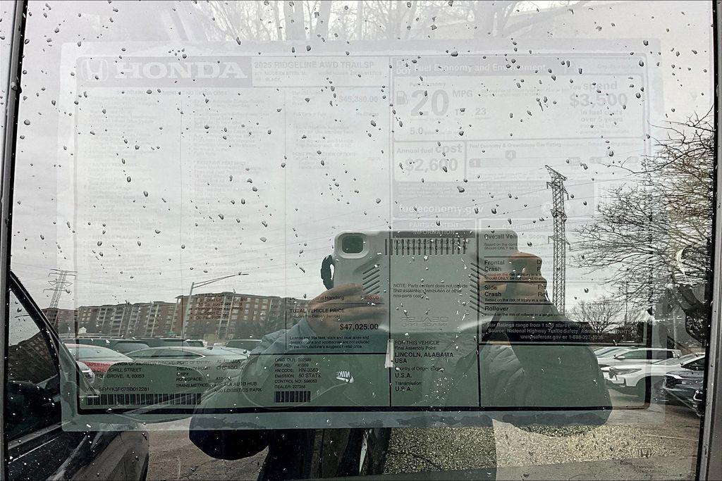 new 2025 Honda Ridgeline car, priced at $44,235