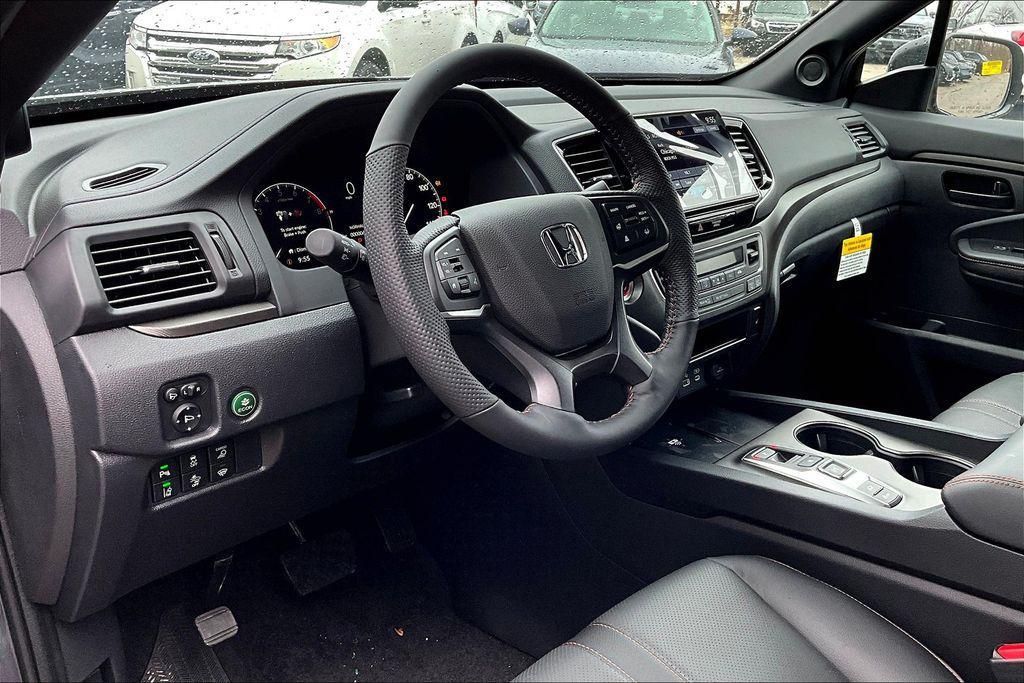 new 2025 Honda Ridgeline car, priced at $44,235