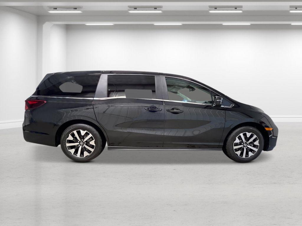 new 2026 Honda Odyssey car, priced at $44,702
