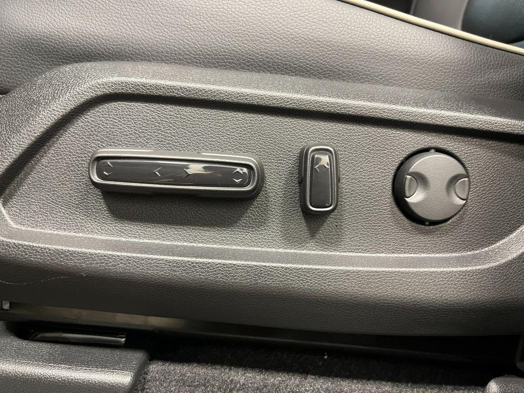 new 2026 Honda Pilot car, priced at $54,990