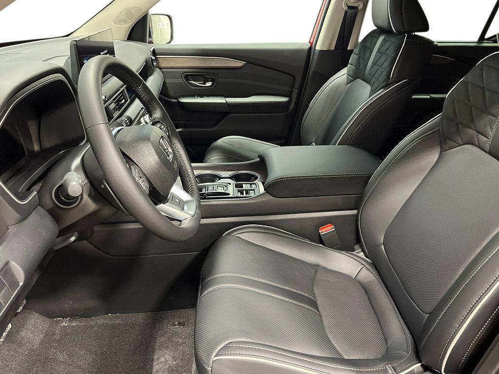 new 2026 Honda Pilot car, priced at $54,990