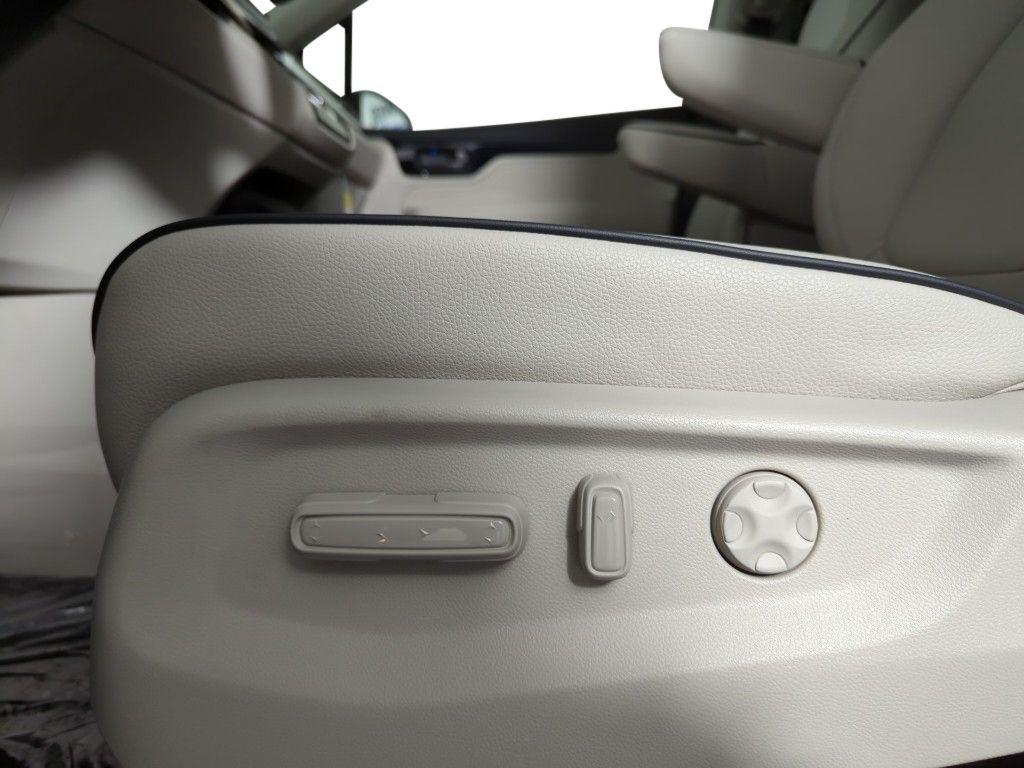 new 2026 Honda Odyssey car, priced at $48,362