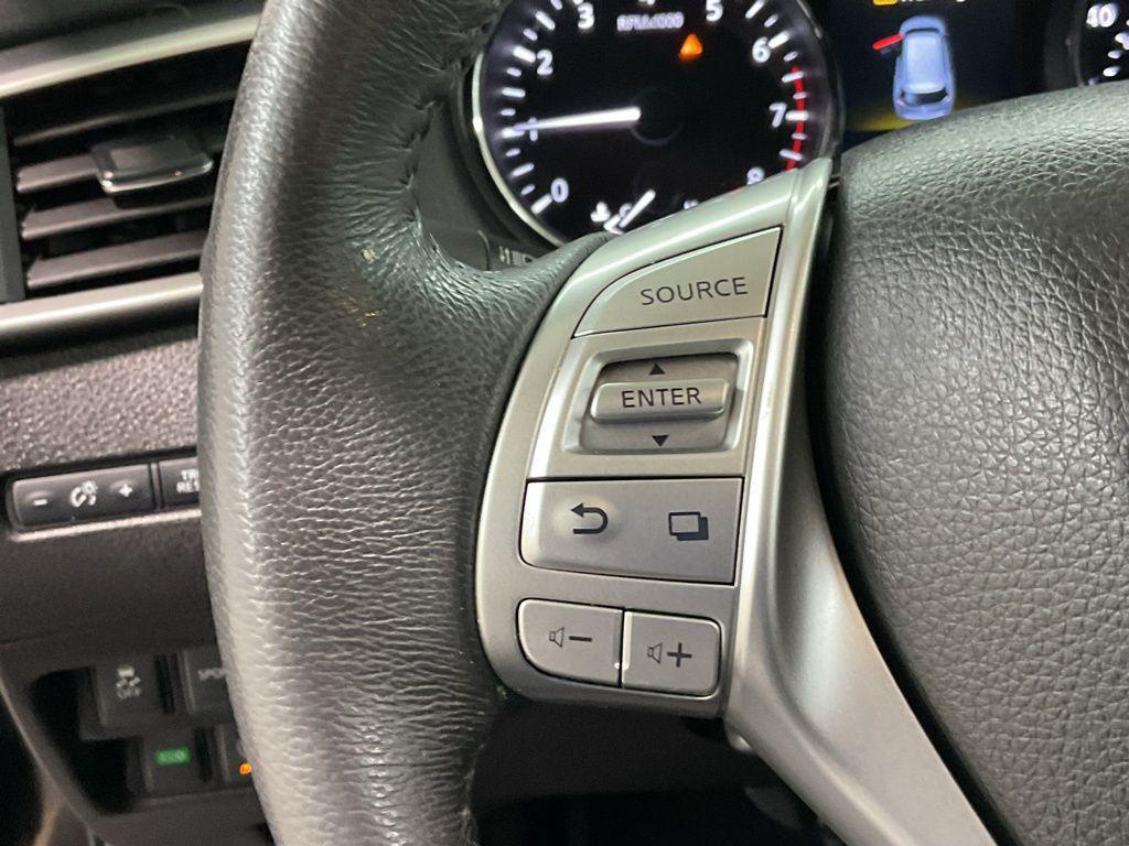 used 2015 Nissan Rogue car, priced at $10,526