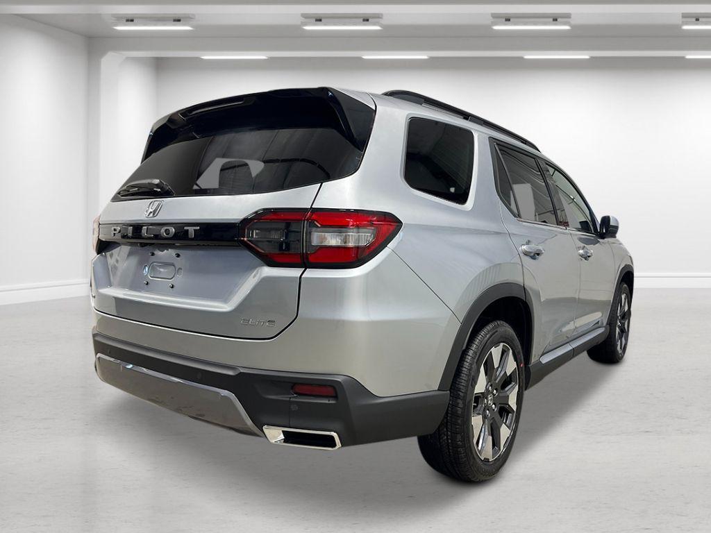 new 2026 Honda Pilot car, priced at $54,990