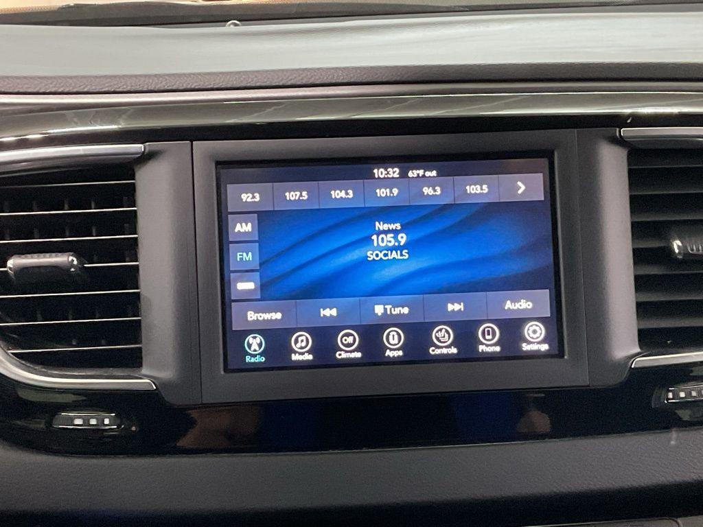 used 2020 Chrysler Pacifica car, priced at $15,538