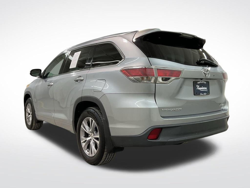 used 2014 Toyota Highlander car, priced at $16,690