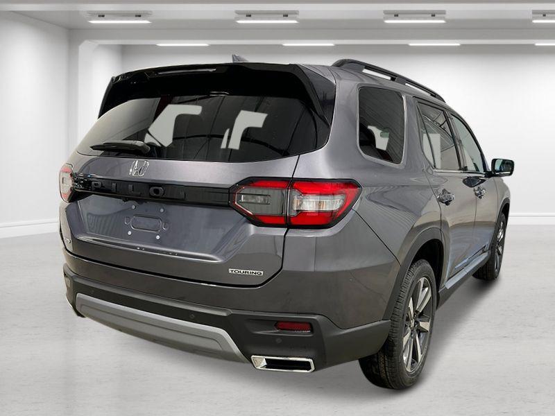 new 2025 Honda Pilot car, priced at $51,095