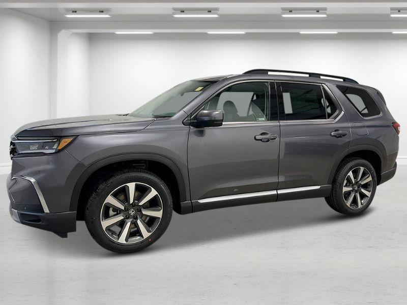 new 2025 Honda Pilot car, priced at $51,095