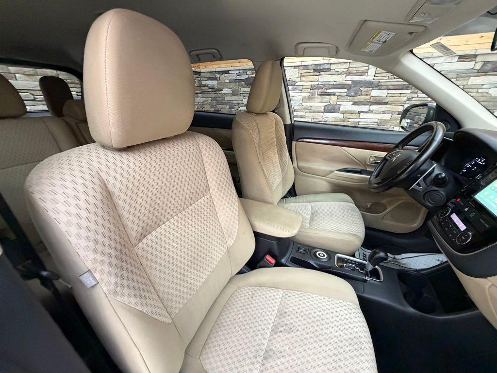 used 2014 Mitsubishi Outlander car, priced at $12,999