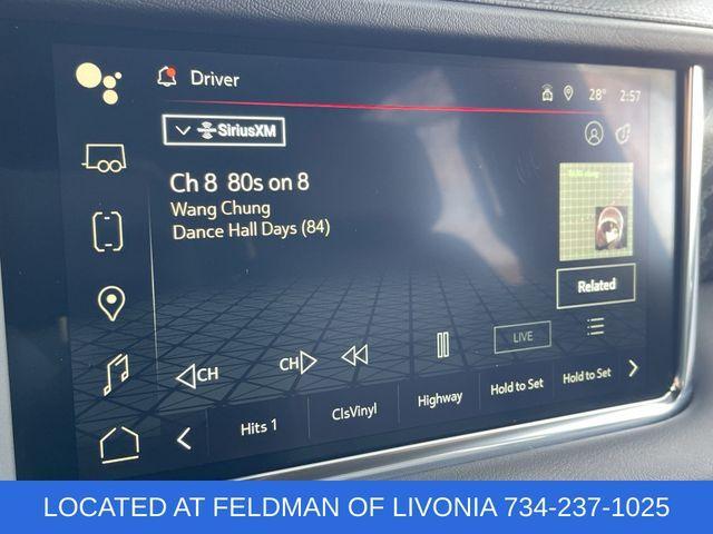 used 2024 GMC Yukon car, priced at $52,990