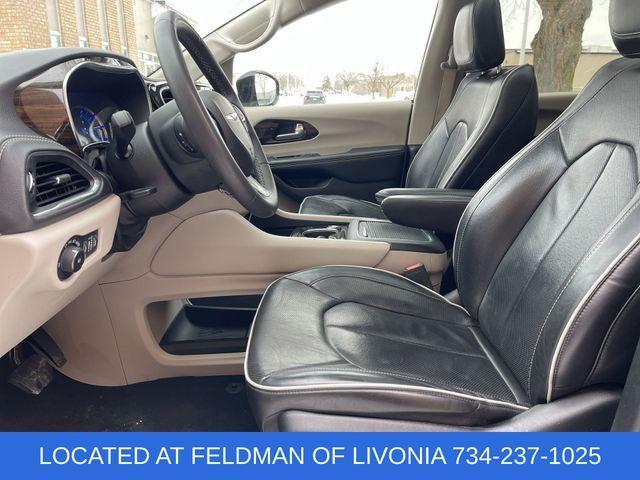 used 2023 Chrysler Pacifica Hybrid car, priced at $25,990