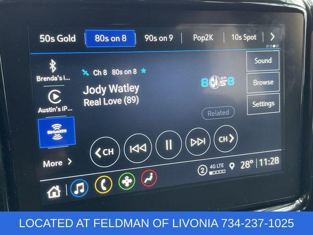 used 2023 Chevrolet Traverse car, priced at $29,990