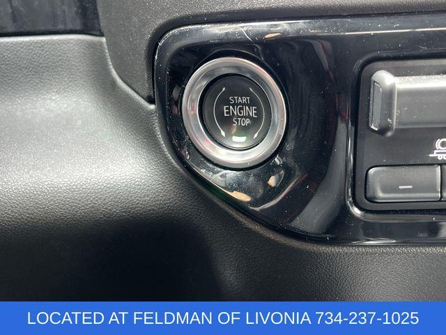 used 2023 Chevrolet Silverado 1500 car, priced at $43,990