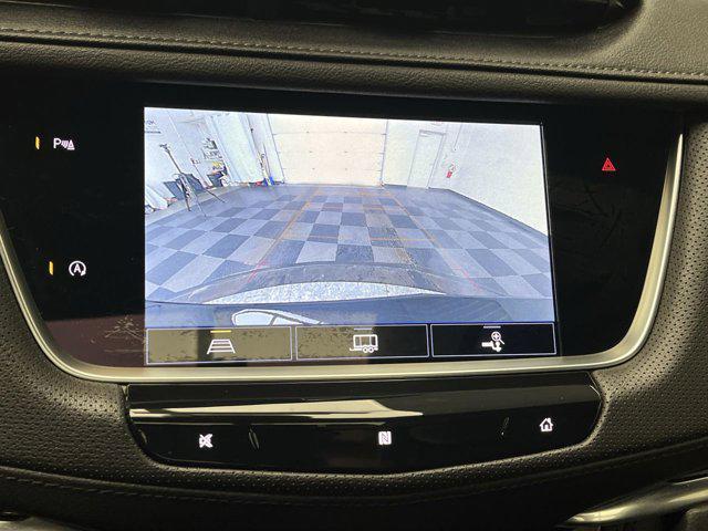 used 2021 Cadillac XT5 car, priced at $24,500