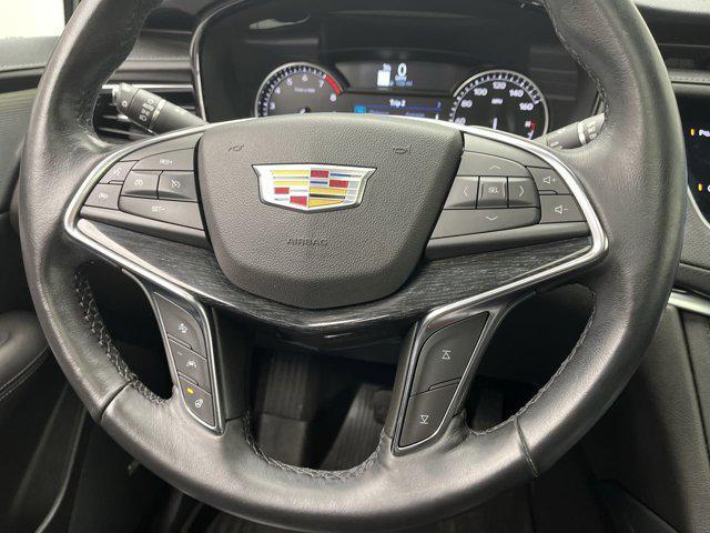 used 2021 Cadillac XT5 car, priced at $24,500