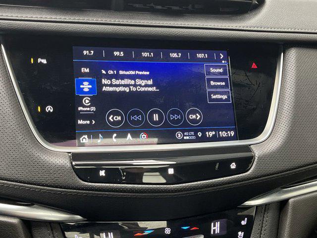 used 2021 Cadillac XT5 car, priced at $24,500