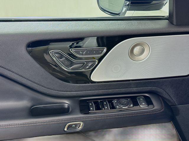 used 2022 Lincoln Aviator car, priced at $35,996
