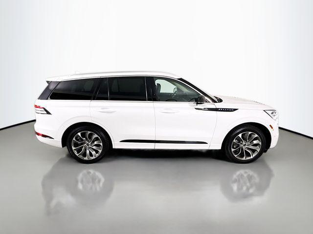 used 2022 Lincoln Aviator car, priced at $35,996