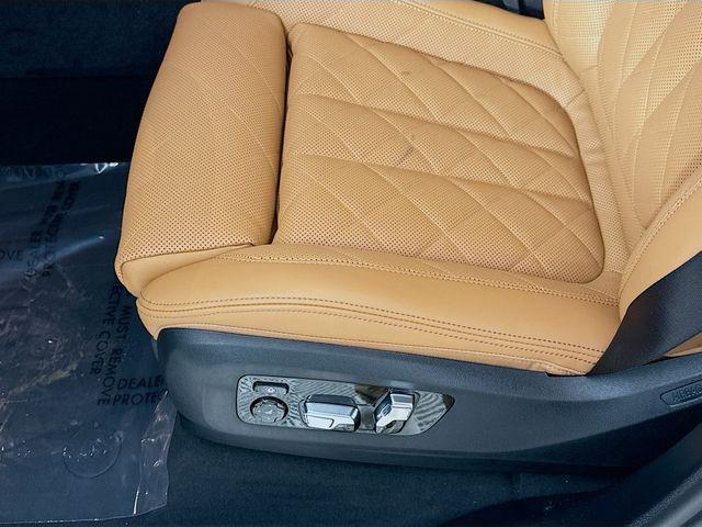 new 2026 BMW X7 car, priced at $103,045