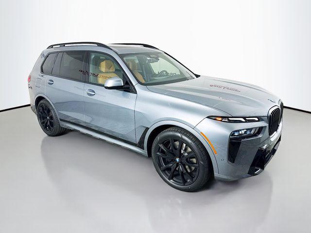 new 2026 BMW X7 car, priced at $101,095