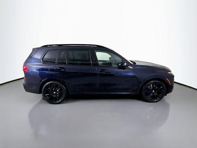 new 2026 BMW X7 car, priced at $100,365