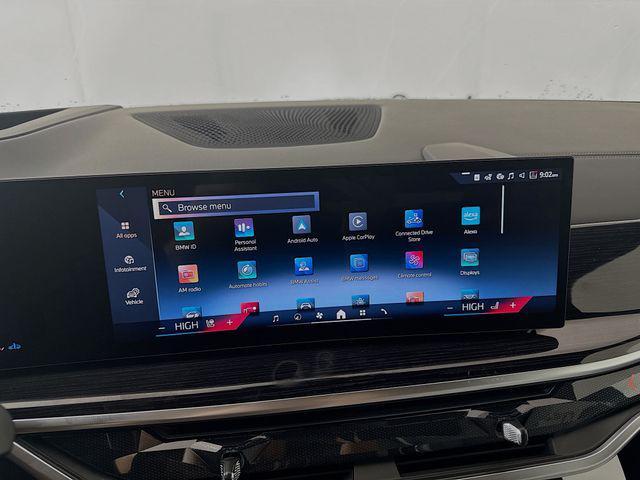 new 2026 BMW X7 car, priced at $100,365