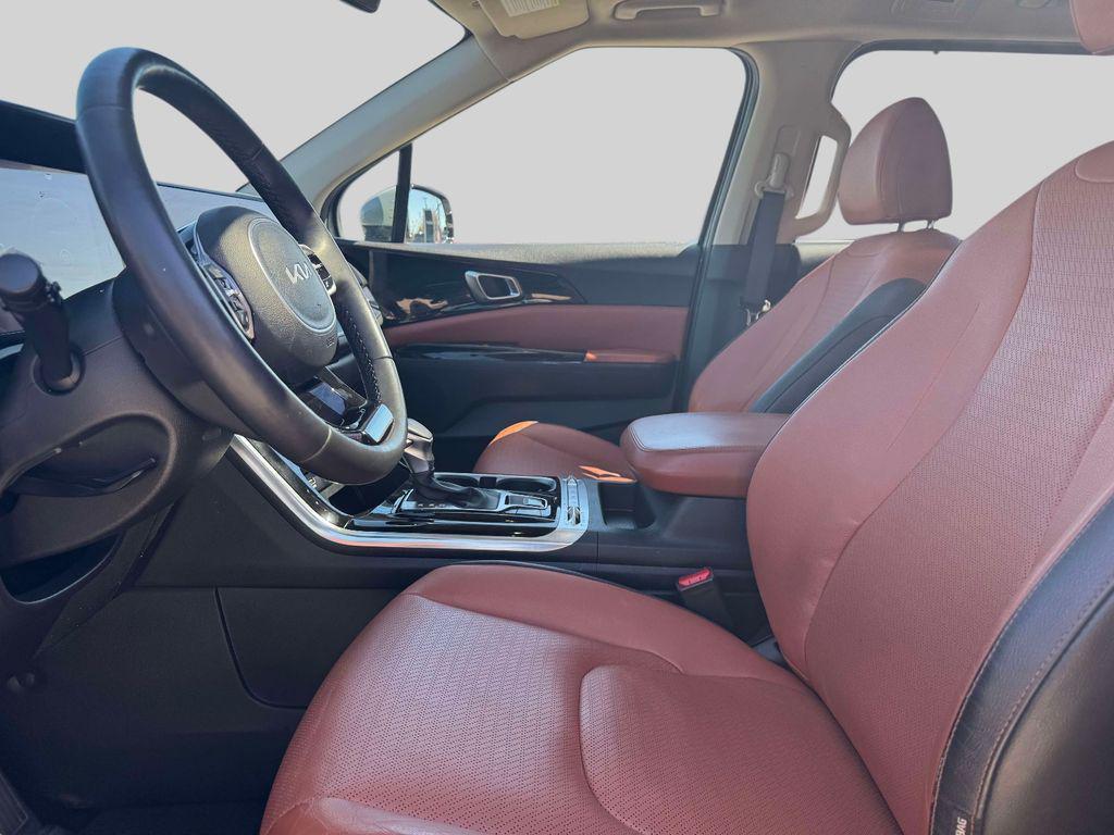 used 2023 Kia Carnival car, priced at $37,675