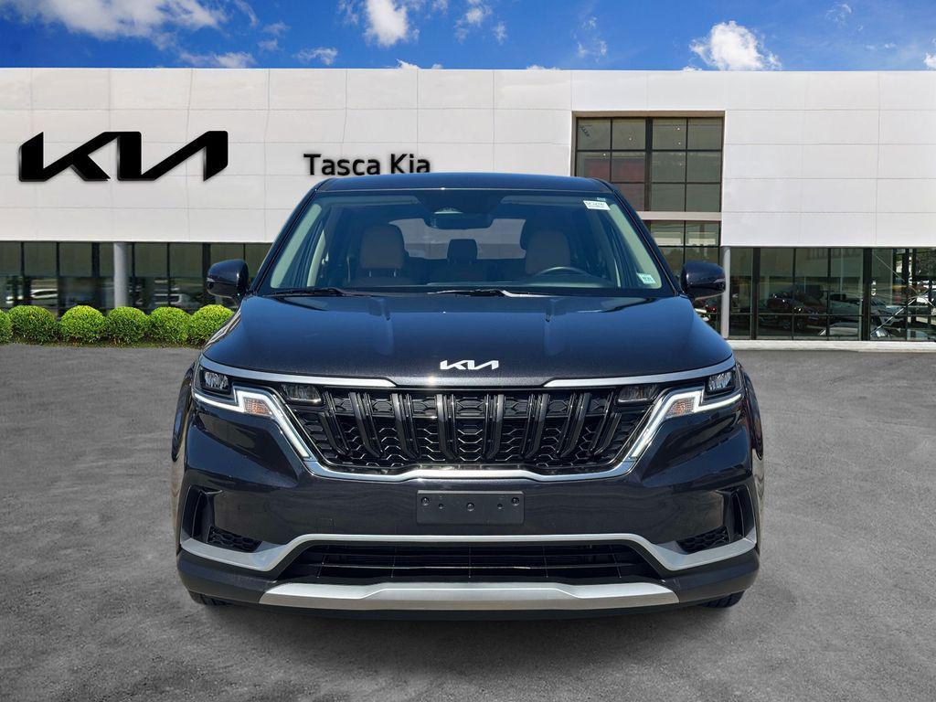 used 2024 Kia Carnival car, priced at $29,675