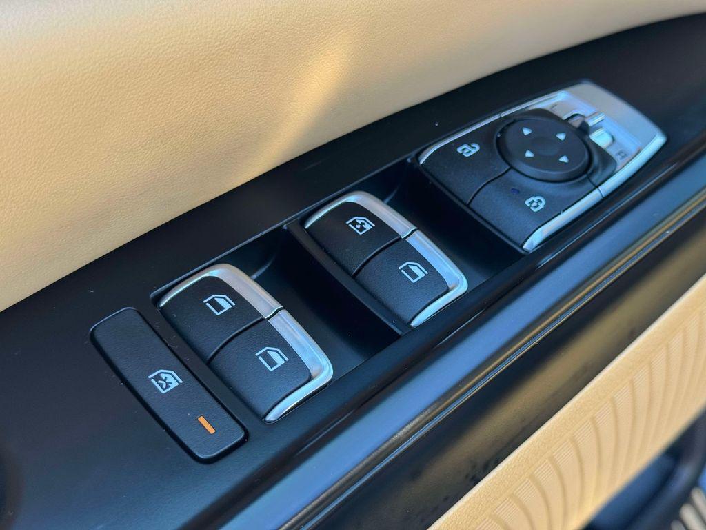used 2024 Kia Carnival car, priced at $29,675