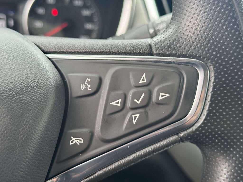 used 2024 Chevrolet Equinox car, priced at $19,675