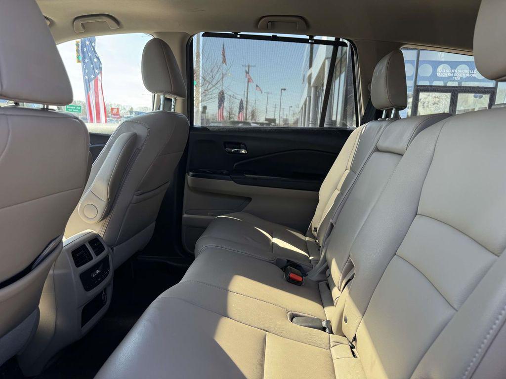 used 2020 Honda Pilot car, priced at $24,488
