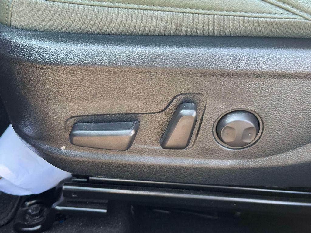 used 2024 Kia Seltos car, priced at $24,975